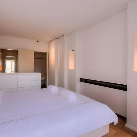 Apartamento 3 En-of 4 Op De Zeedijk In Logie Marie Knokke-Heist