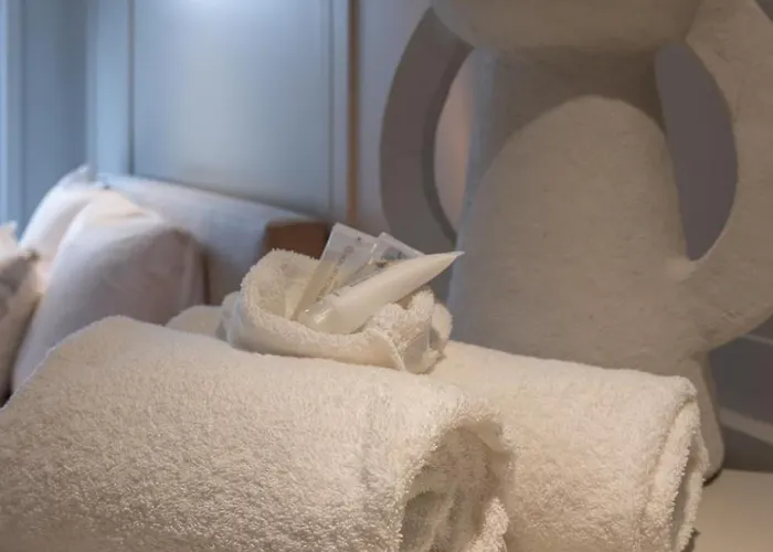 3 En-of 4 Op De Zeedijk In Logie Marie Knokke-Heist